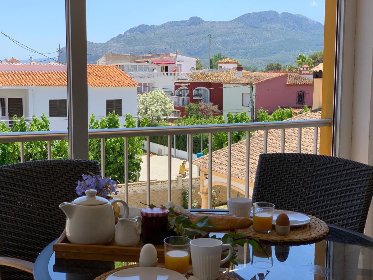 Santa Ana Daire Les Deveses Dış mekan fotoğraf