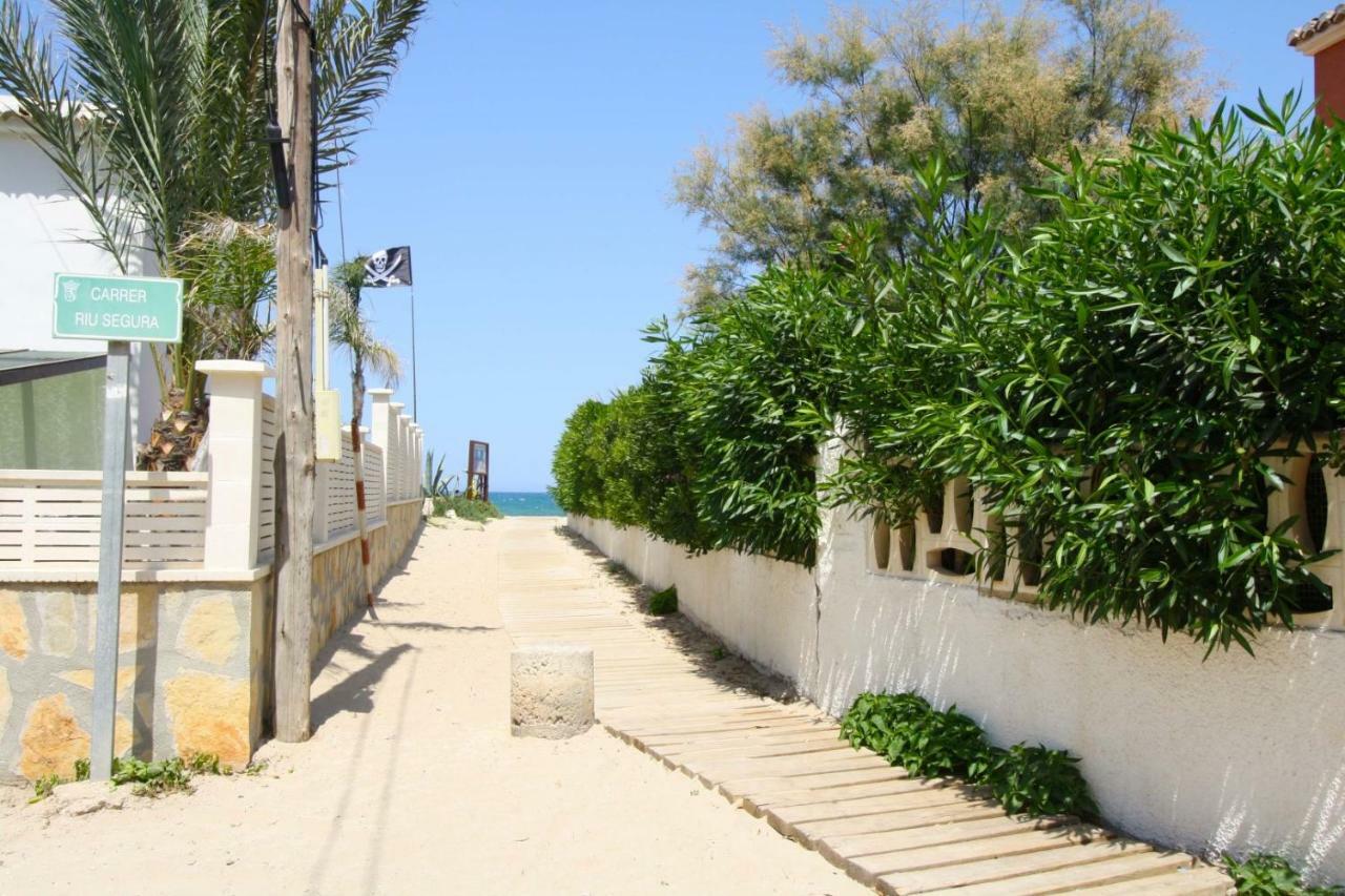 Santa Ana Daire Les Deveses Dış mekan fotoğraf